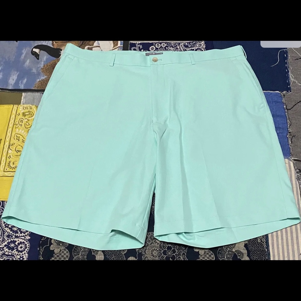 PETER MILLAR WICKING PERFORMANCE SHORTS SIZE 40 MINT GREEN